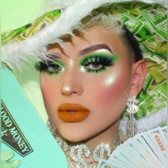 JEFFREE STAR COSMETICS Extreme Frost Highligter - Picture 14 of 15